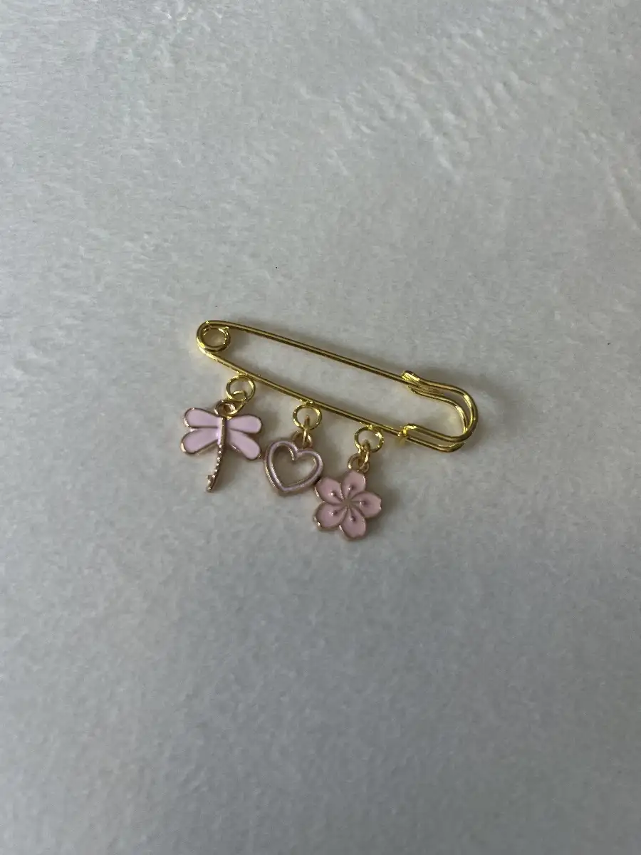 Broche 23.
