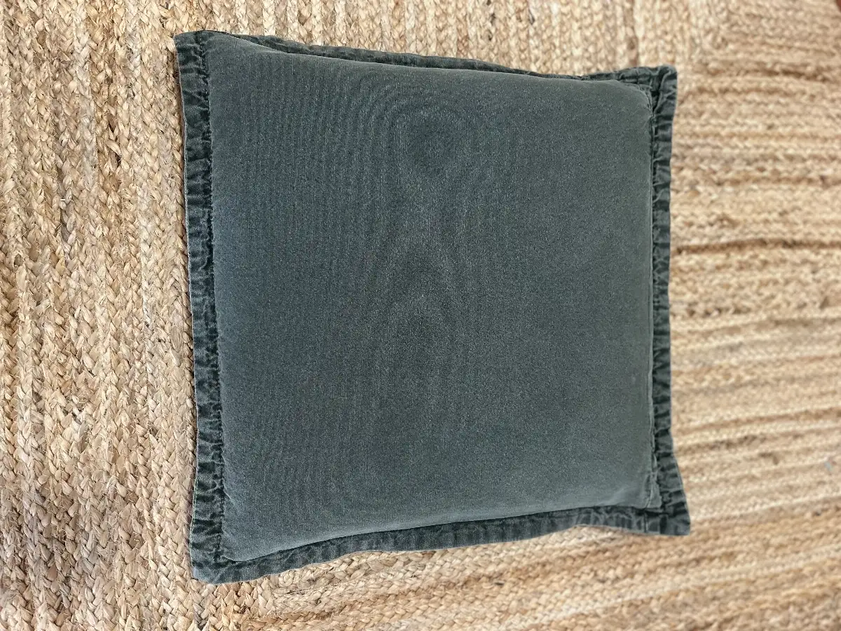 Housse de coussin kaki