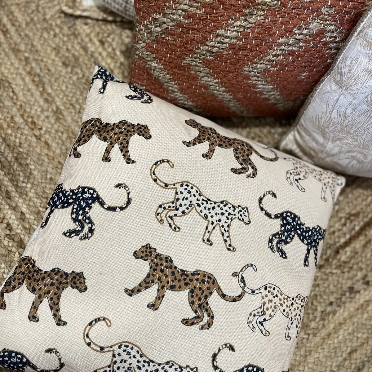 Housse de coussin léopard