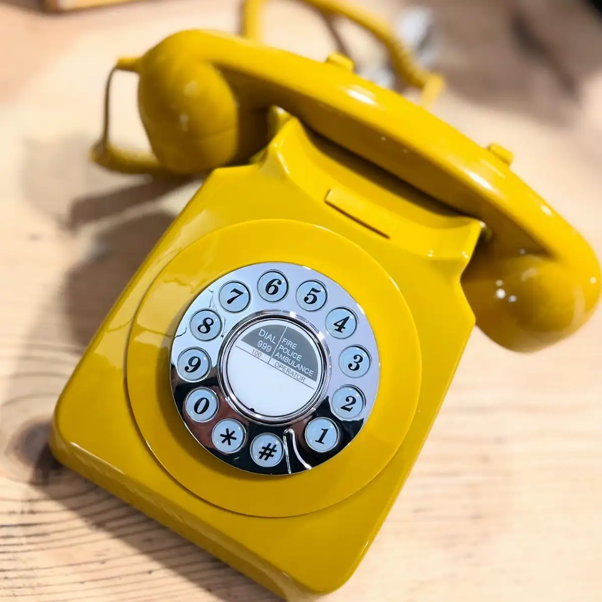 Téléphone moutarde