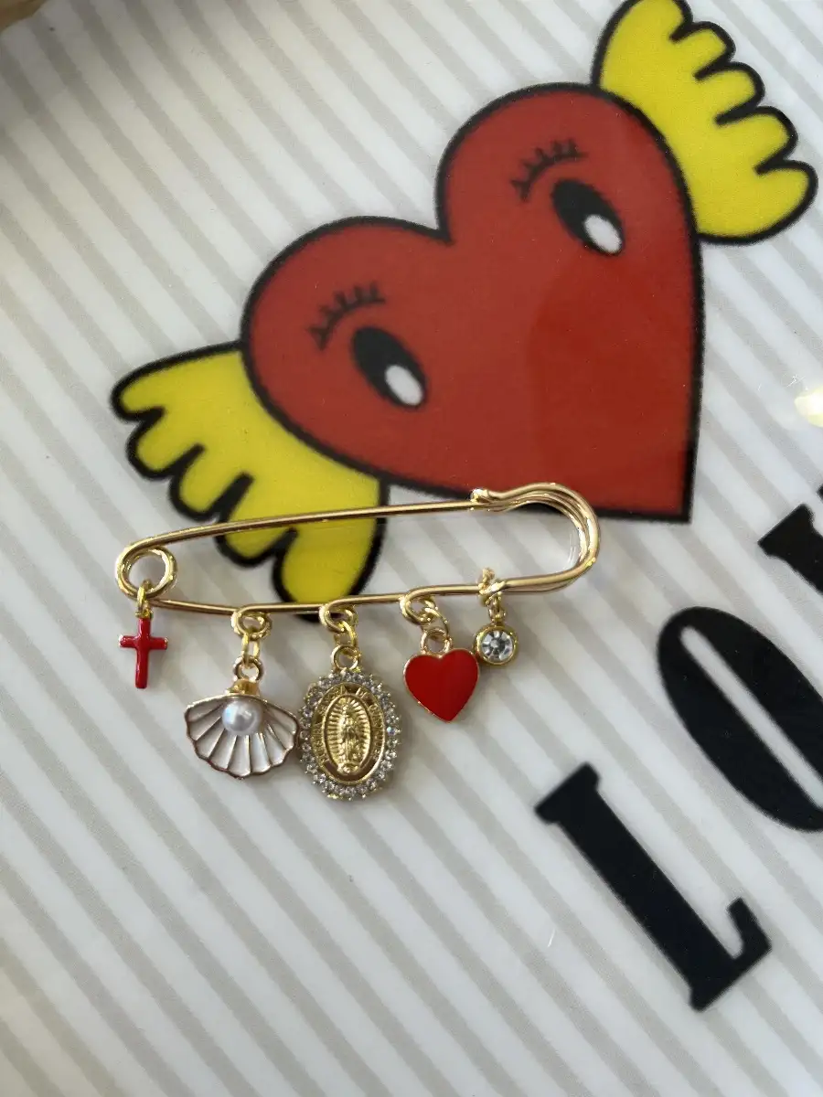 Broche N2.