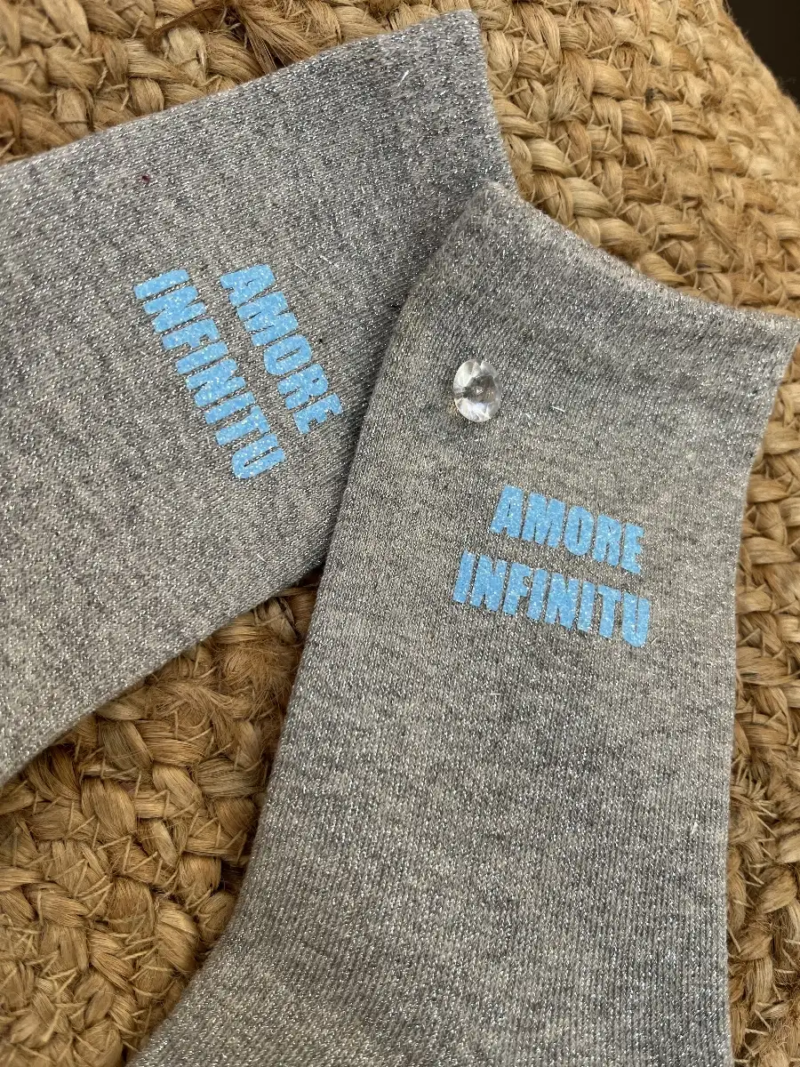 Chaussettes grises paillettes argent AMORE INFINITU bleu ciel