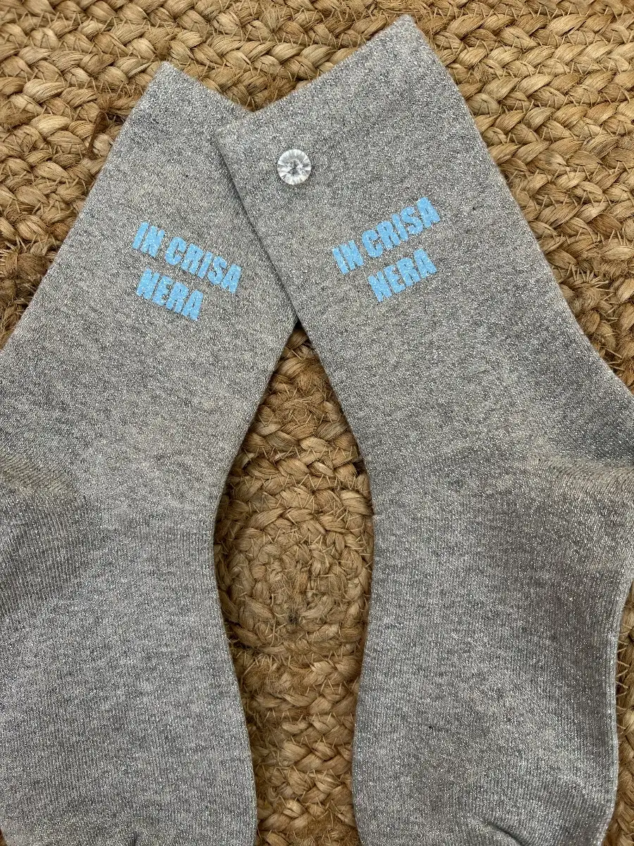 Chaussettes grises paillettes argent IN CRISA NERA bleu ciel