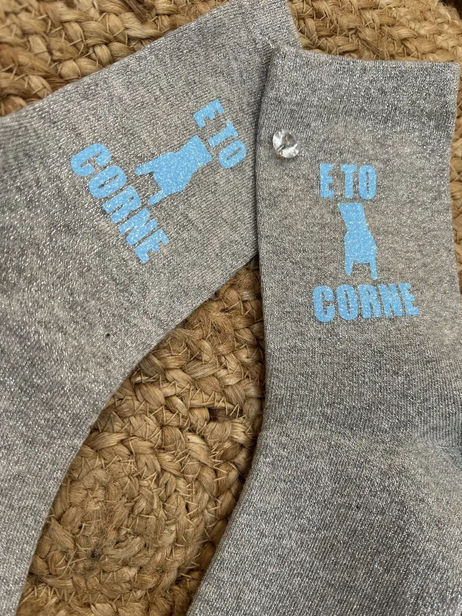 Chaussettes grises paillettes argent E TO CORNE bleu ciel