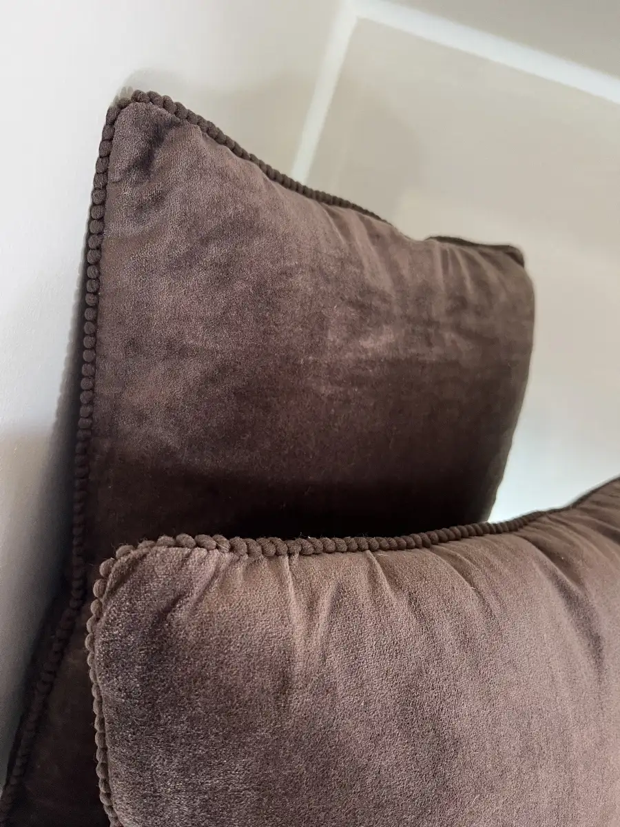 Coussin  velours perlé Marron