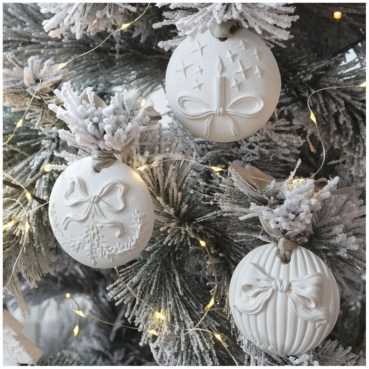 Coffret boules de Noël parfumées Rubans de Fête - Musc Irisé
